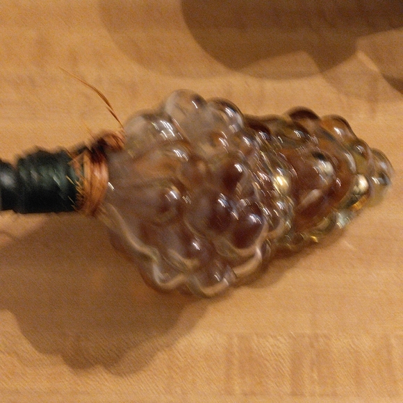 Vintage Grape Wine Container - Picture 4 of 4